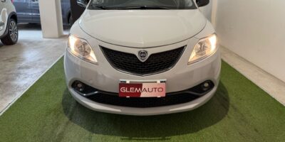 LANCIA YPSILON 1.0 HYBRID 70CV